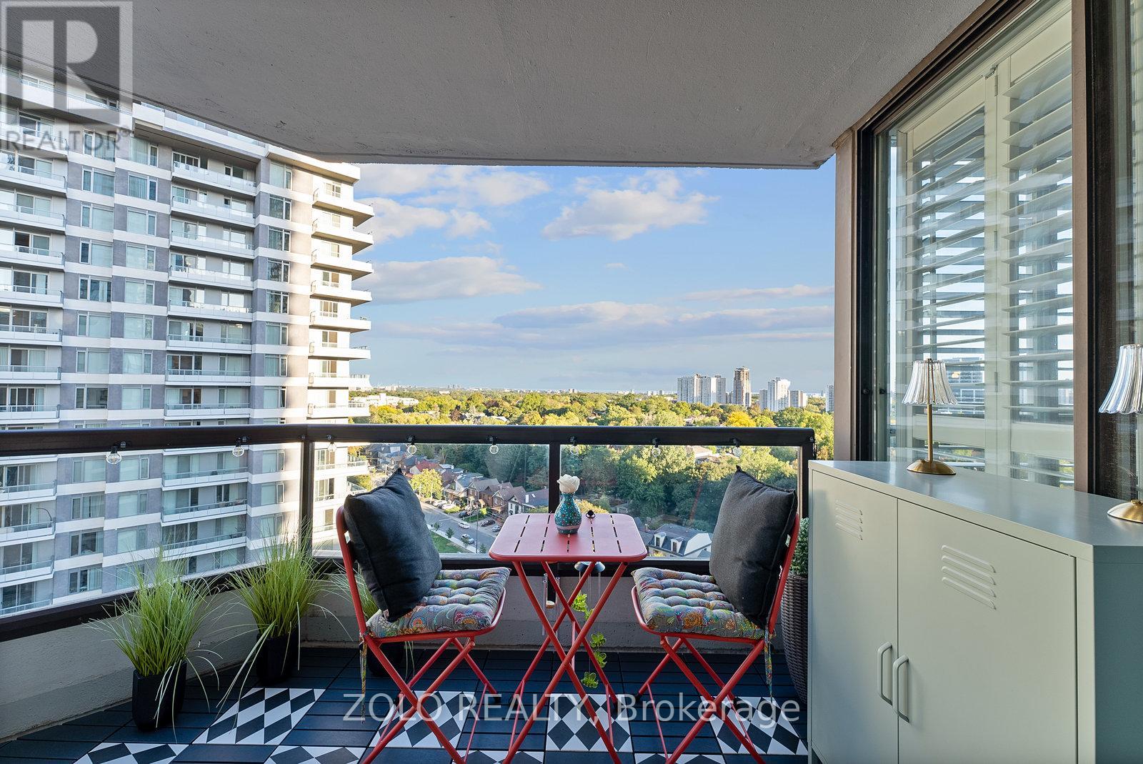 1701 - 30 Holly Street, Toronto, Ontario  M4S 3C2 - Photo 23 - C12446125