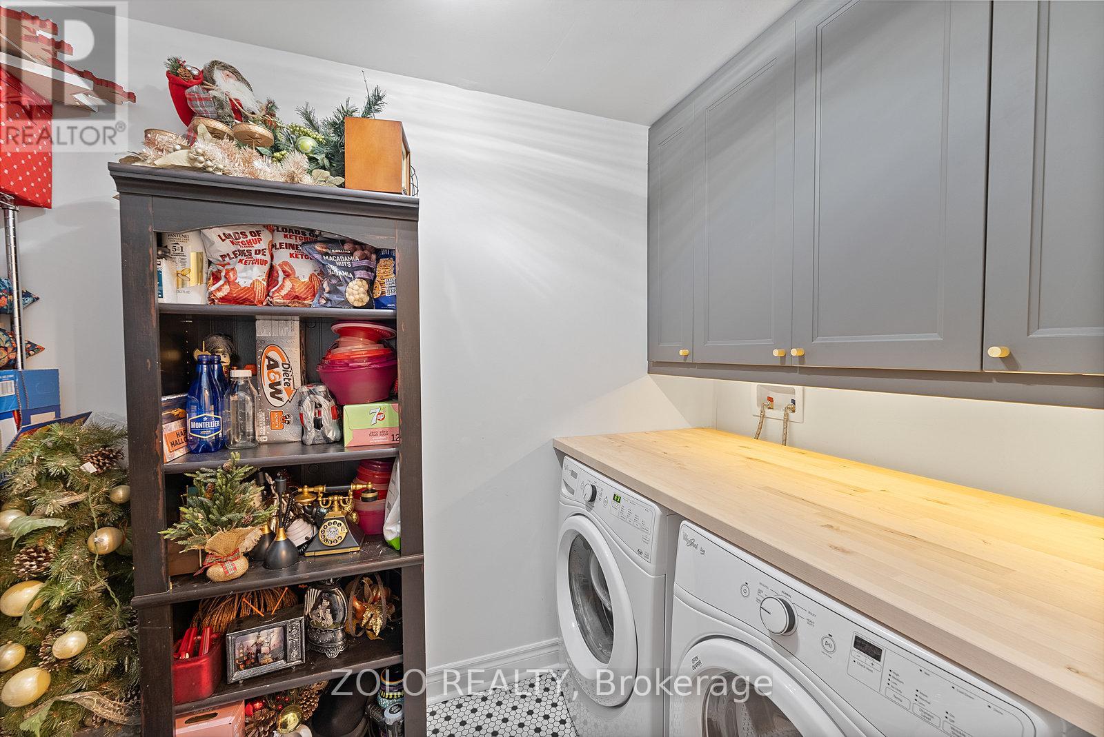 1701 - 30 Holly Street, Toronto, Ontario  M4S 3C2 - Photo 36 - C12446125