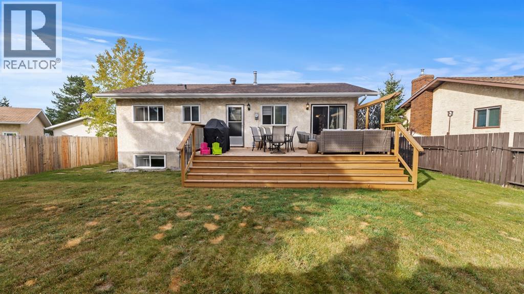 6107 36 Avenue, Camrose, Alberta  T4V 4A7 - Photo 33 - A2262430