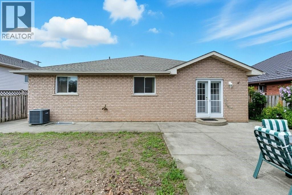 116 Nugent Drive, Hamilton, Ontario  L8H 2M8 - Photo 41 - 40768356