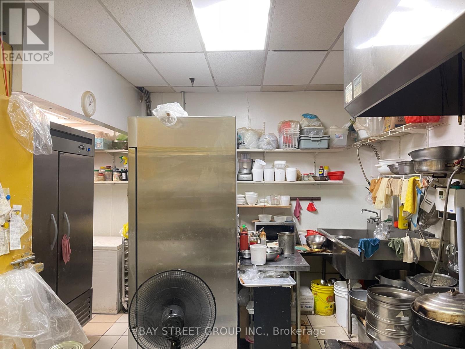 8 - 2 Fenton Road, Markham (Milliken Mills East), Ontario  L3R 7B4 - Photo 7 - N12446105