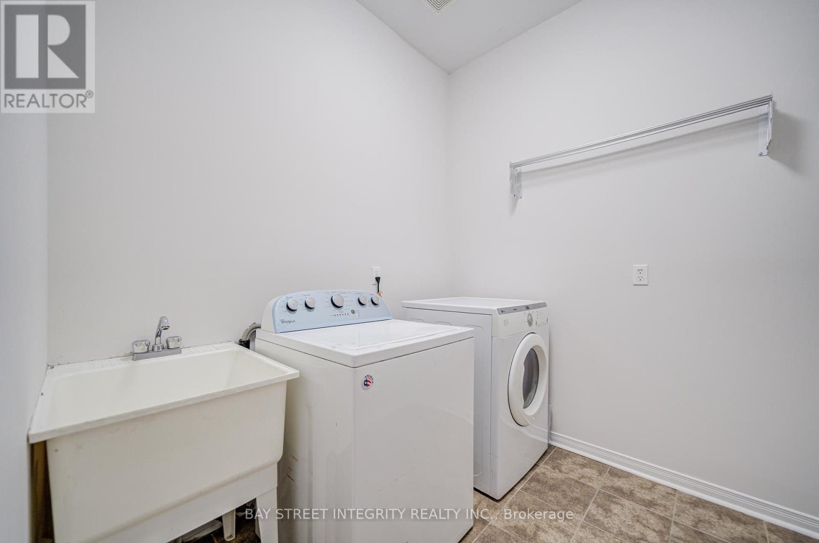 108 Catalpa Crescent, Vaughan, Ontario  L6A 0R5 - Photo 19 - N12446109