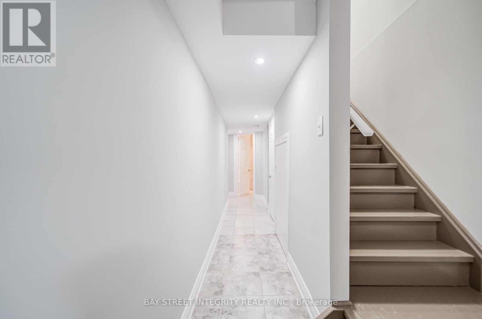 108 Catalpa Crescent, Vaughan, Ontario  L6A 0R5 - Photo 37 - N12446109