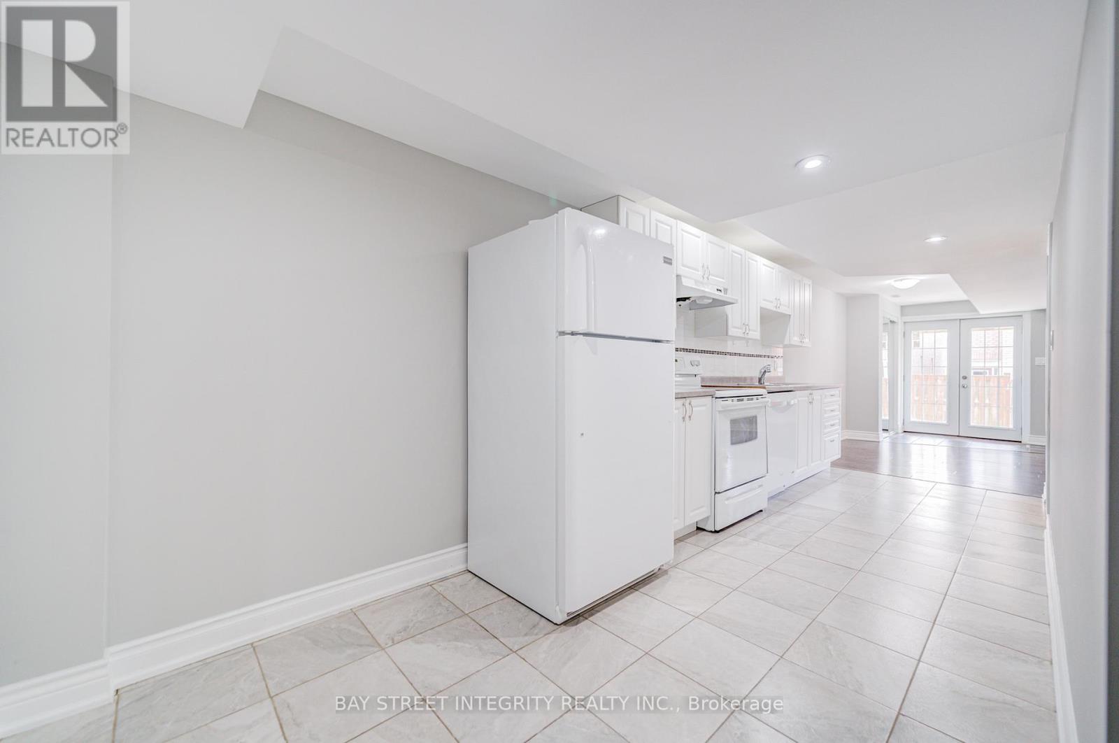 108 Catalpa Crescent, Vaughan, Ontario  L6A 0R5 - Photo 41 - N12446109