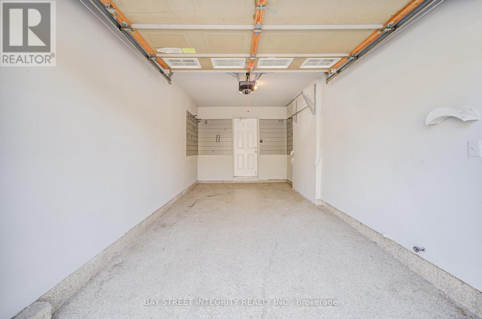 108 Catalpa Crescent, Vaughan, Ontario  L6A 0R5 - Photo 50 - N12446109