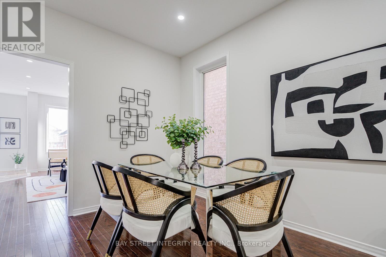 108 Catalpa Crescent, Vaughan, Ontario  L6A 0R5 - Photo 7 - N12446109