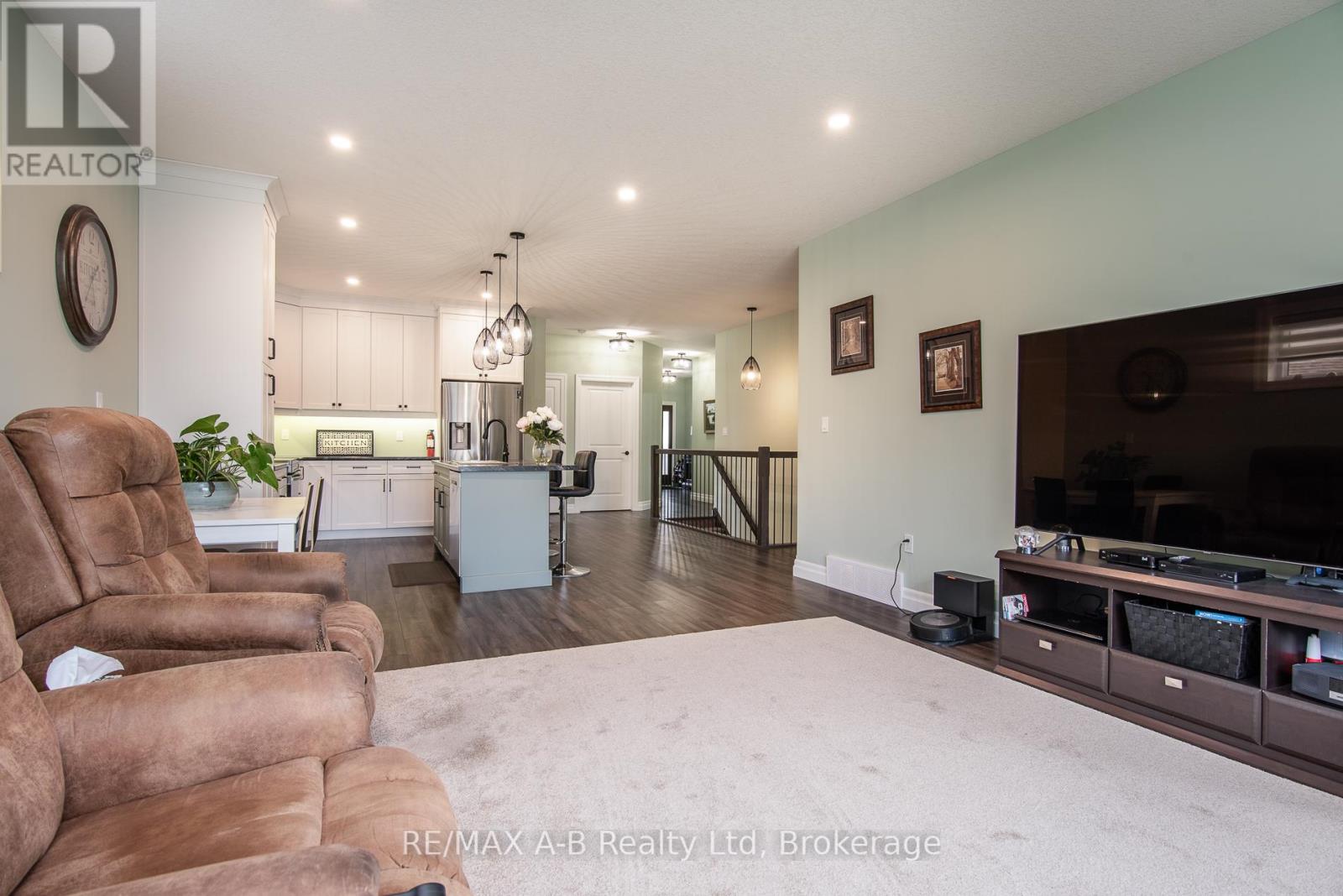 172 Hooper Street, St. Marys, Ontario  N4X 0C1 - Photo 20 - X12420765