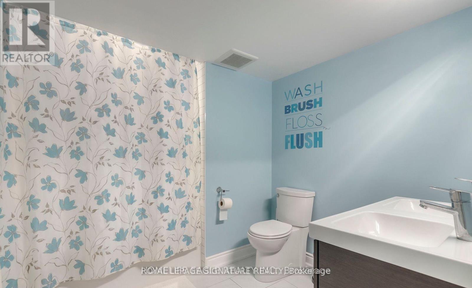 Lower - 10 Duval Drive, Barrie, Ontario  L4M 6V2 - Photo 11 - S12446113