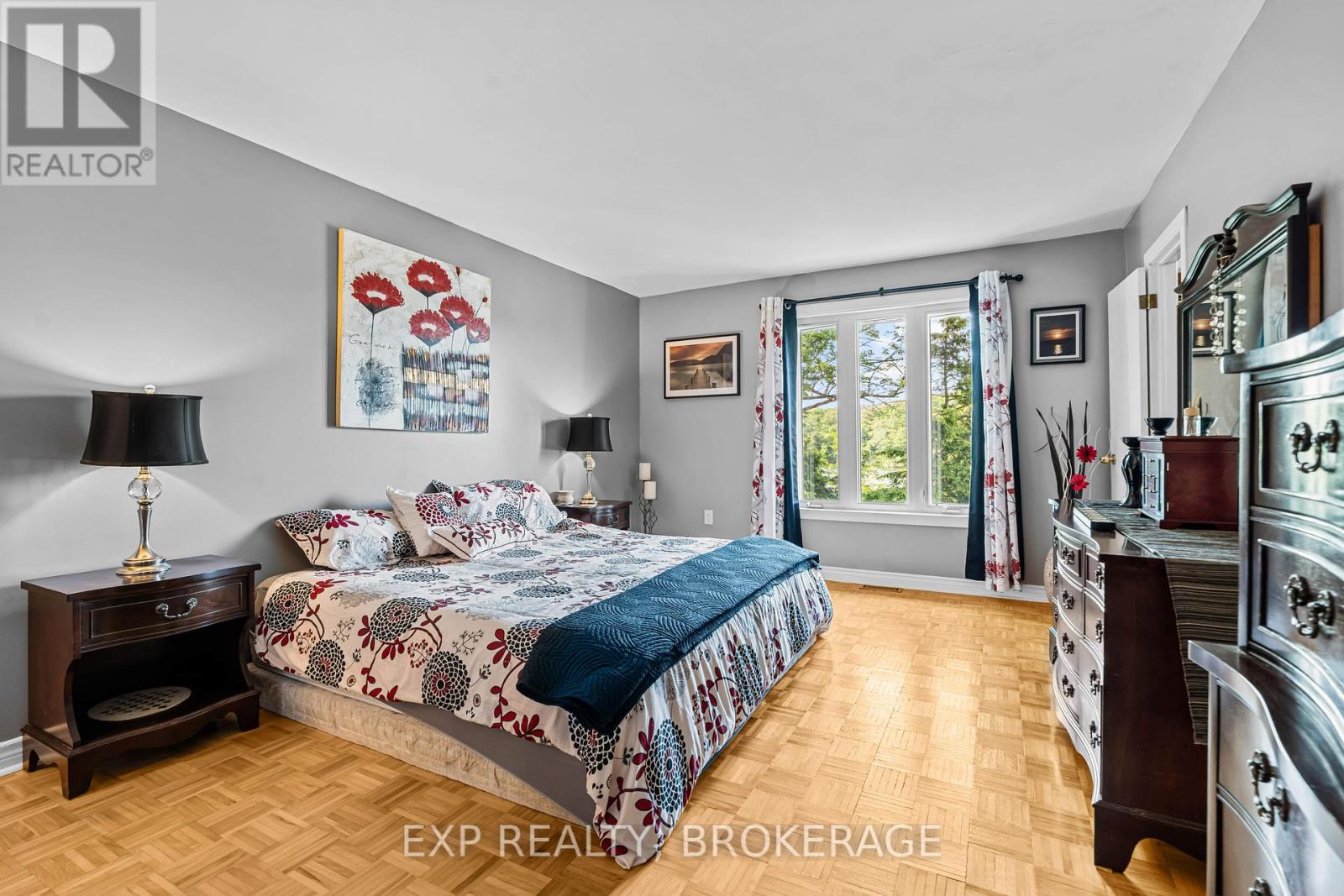 5525 Rideau Road, South Frontenac, Ontario  K0H 1H0 - Photo 14 - X12446144