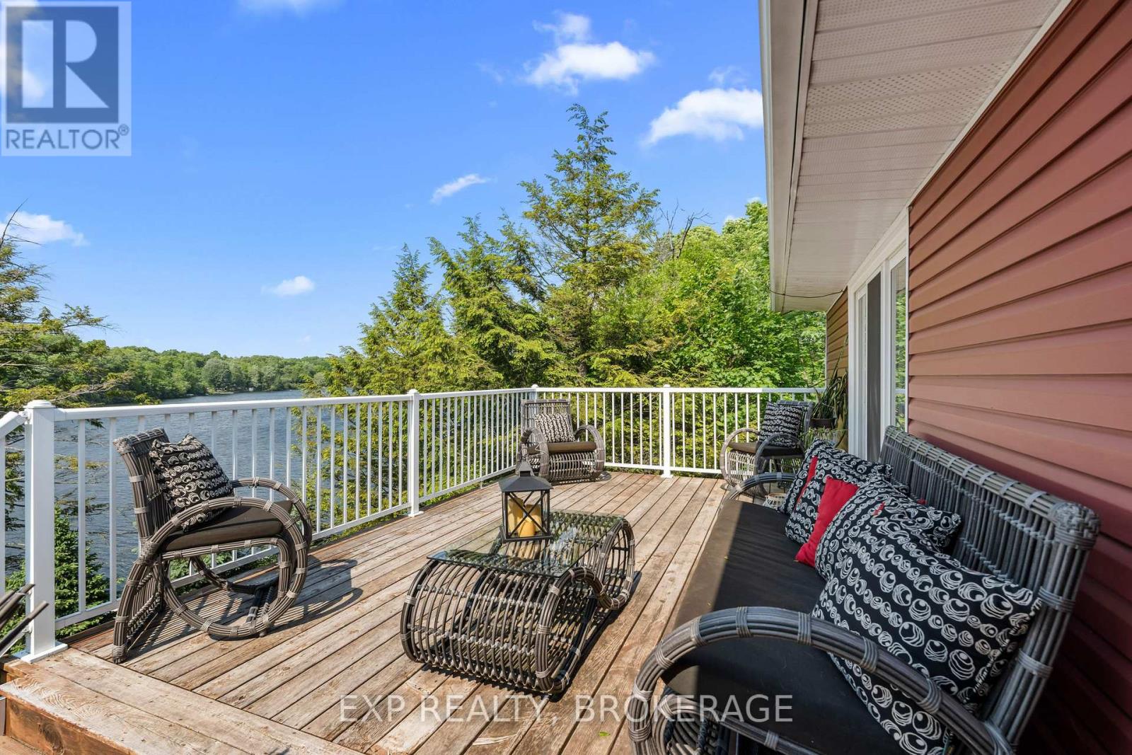 5525 Rideau Road, South Frontenac, Ontario  K0H 1H0 - Photo 22 - X12446144
