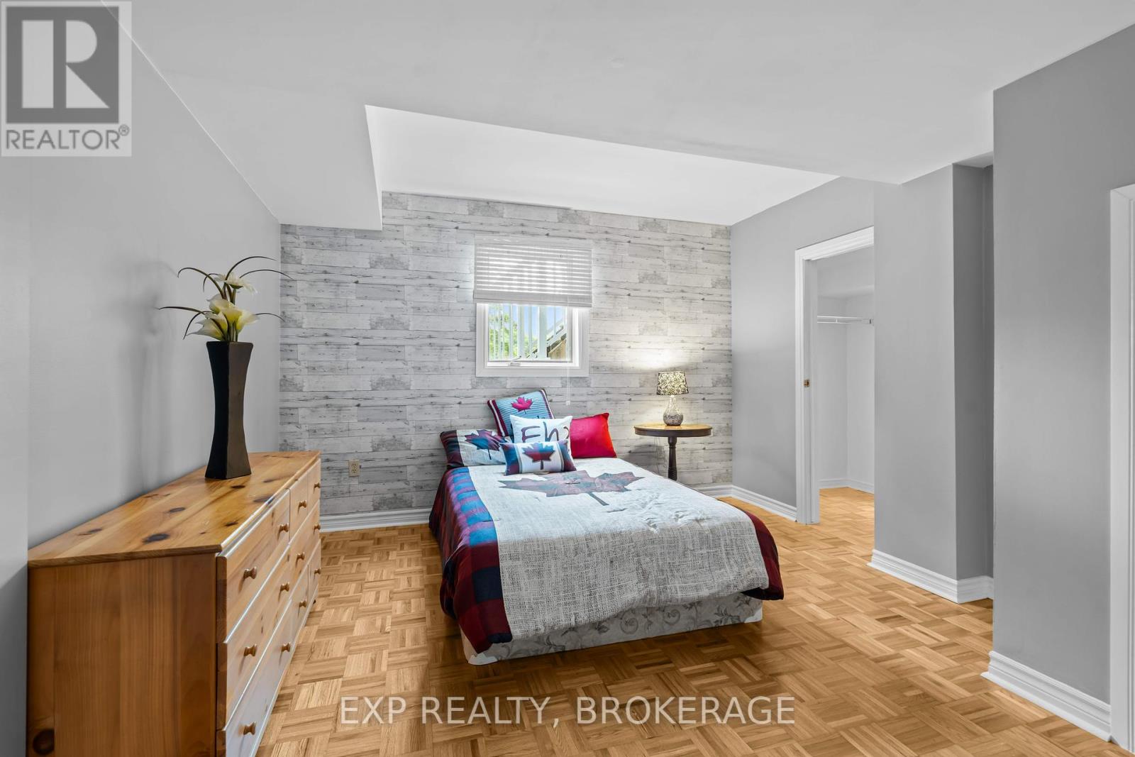 5525 Rideau Road, South Frontenac, Ontario  K0H 1H0 - Photo 32 - X12446144