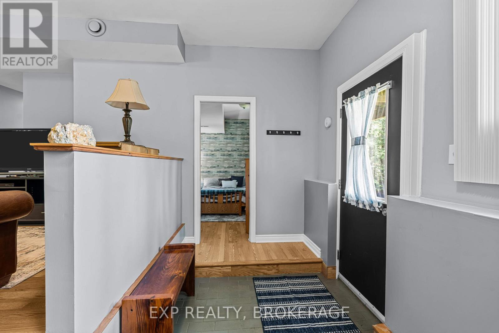 5525 Rideau Road, South Frontenac, Ontario  K0H 1H0 - Photo 43 - X12446144