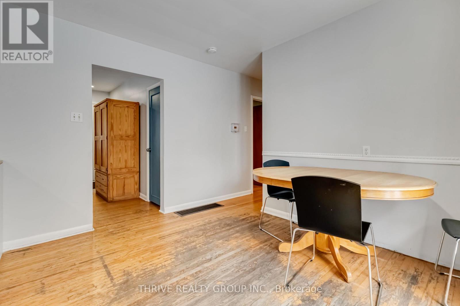 1215 Michael Street, London East, Ontario  N5V 2H4 - Photo 11 - X12446145