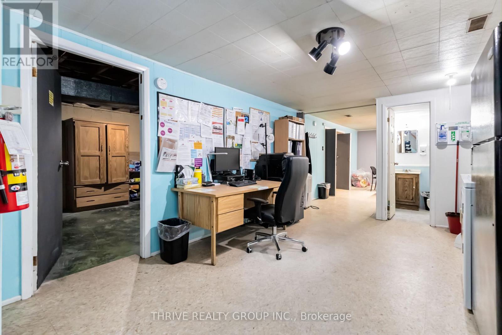 1215 Michael Street, London East, Ontario  N5V 2H4 - Photo 25 - X12446145