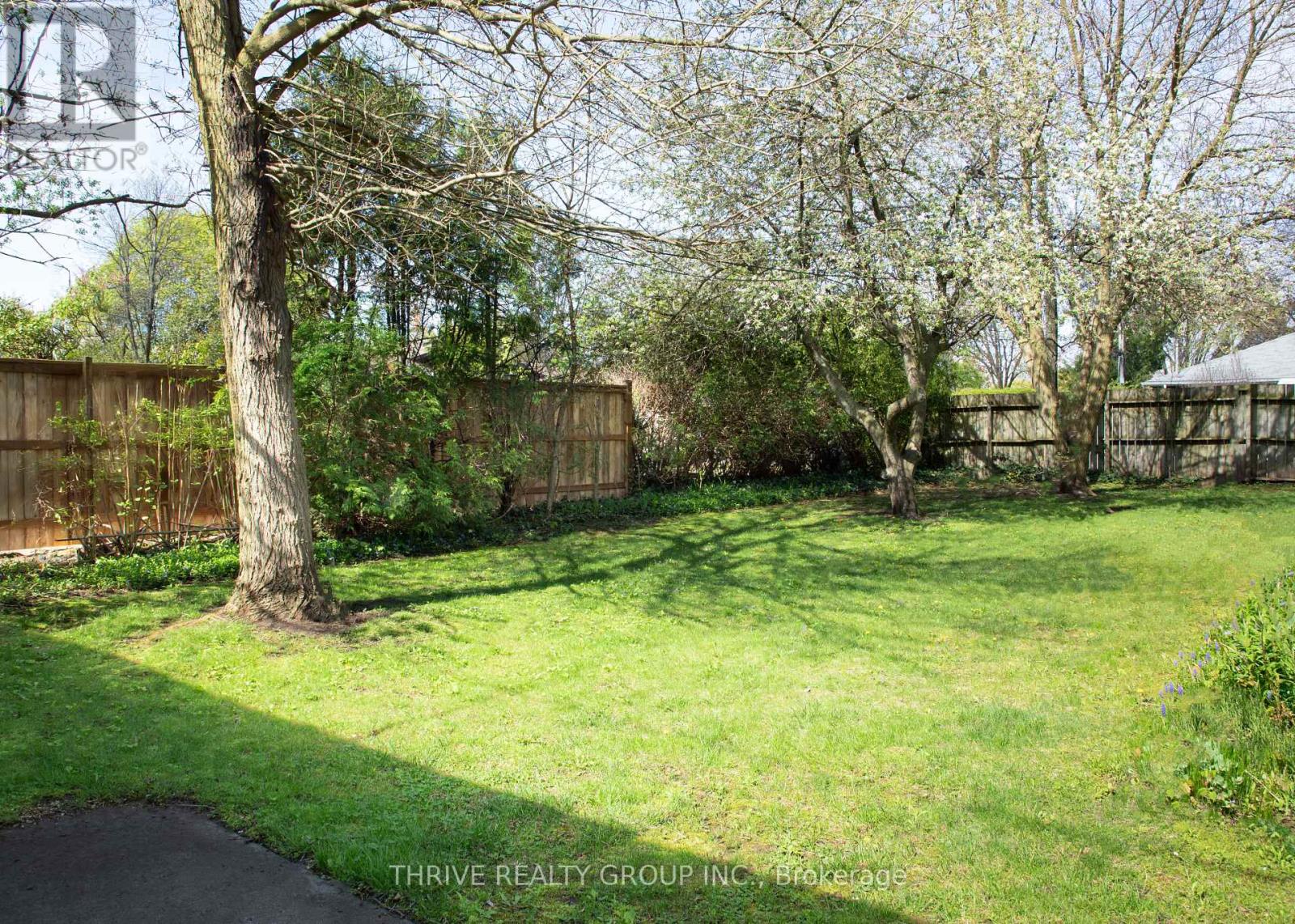 1215 Michael Street, London East, Ontario  N5V 2H4 - Photo 39 - X12446145