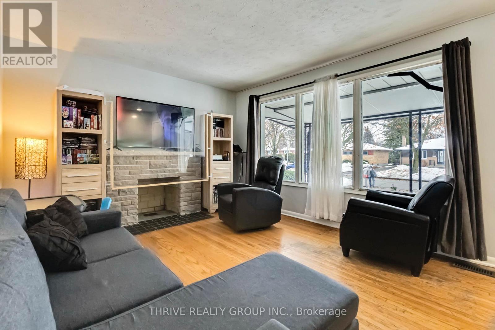 1215 Michael Street, London East, Ontario  N5V 2H4 - Photo 7 - X12446145