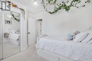 85 Kane Avenue, Toronto, Ontario  M6M 3M8 - Photo 13 - W12446097
