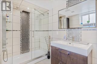 85 Kane Avenue, Toronto, Ontario  M6M 3M8 - Photo 24 - W12446097
