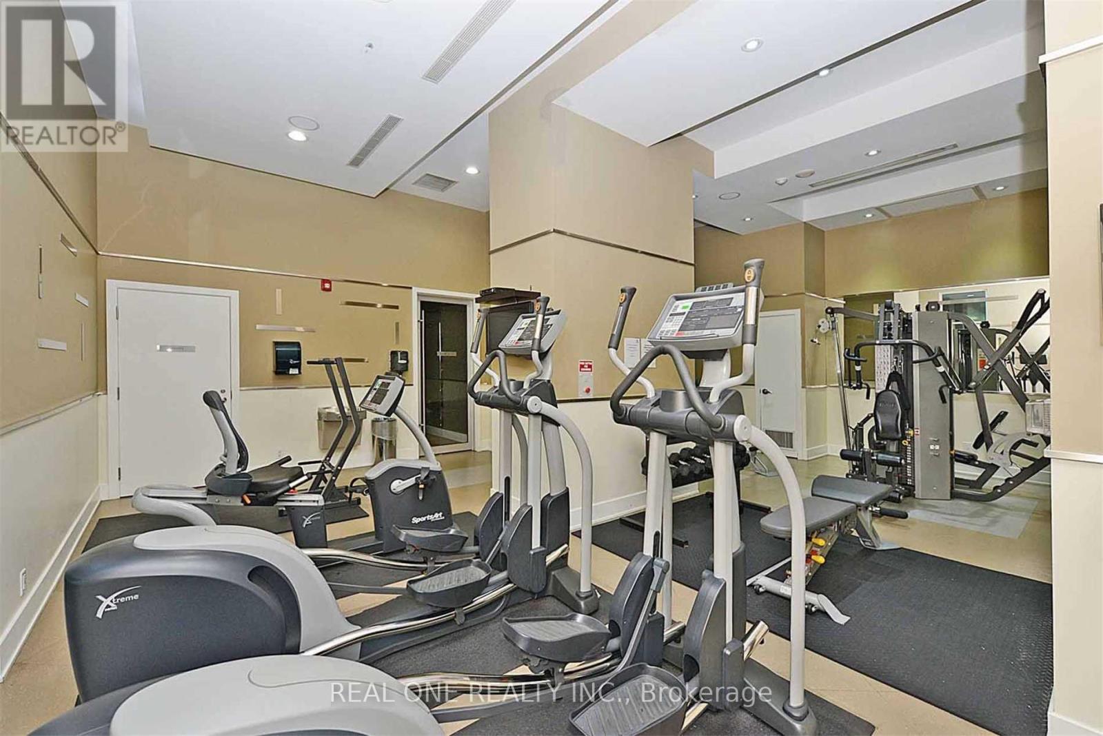 801 - 330 Burnhamthorpe Road W, Mississauga, Ontario  L5B 0E1 - Photo 26 - W12446099