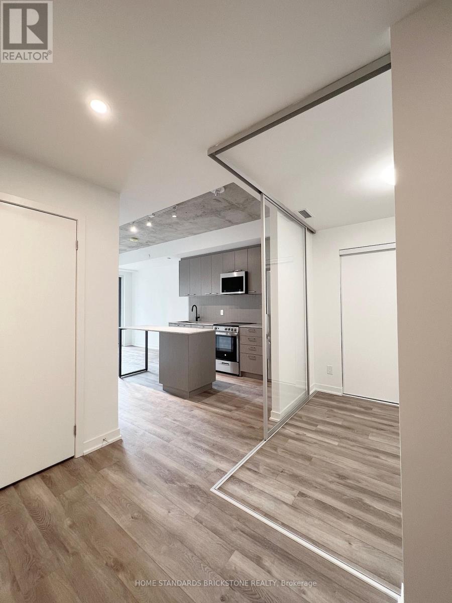 413 - 1808 St Clair Avenue W, Toronto, Ontario  M6N 0C1 - Photo 3 - W12446121