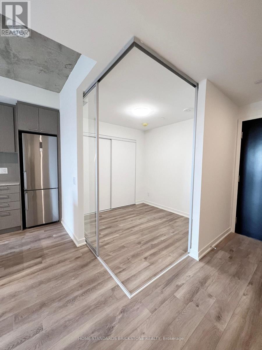 413 - 1808 St Clair Avenue W, Toronto, Ontario  M6N 0C1 - Photo 5 - W12446121