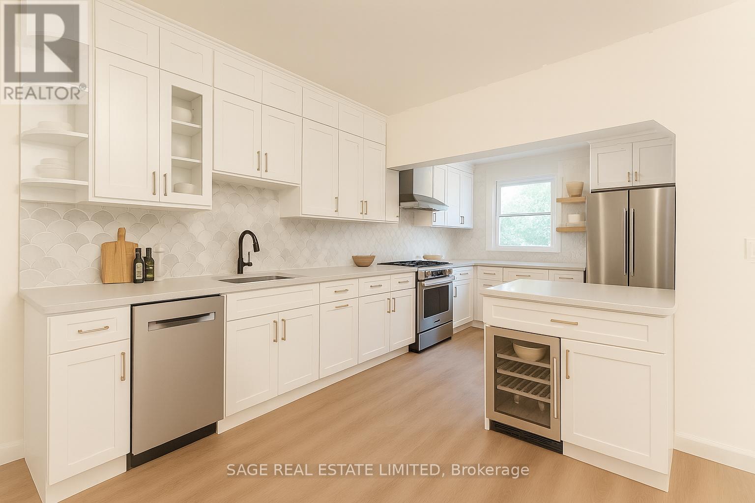 164 Symington Avenue, Toronto, Ontario  M6P 3W6 - Photo 13 - W12446126
