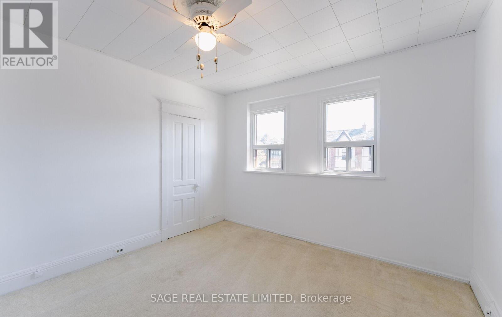 164 Symington Avenue, Toronto, Ontario  M6P 3W6 - Photo 14 - W12446126