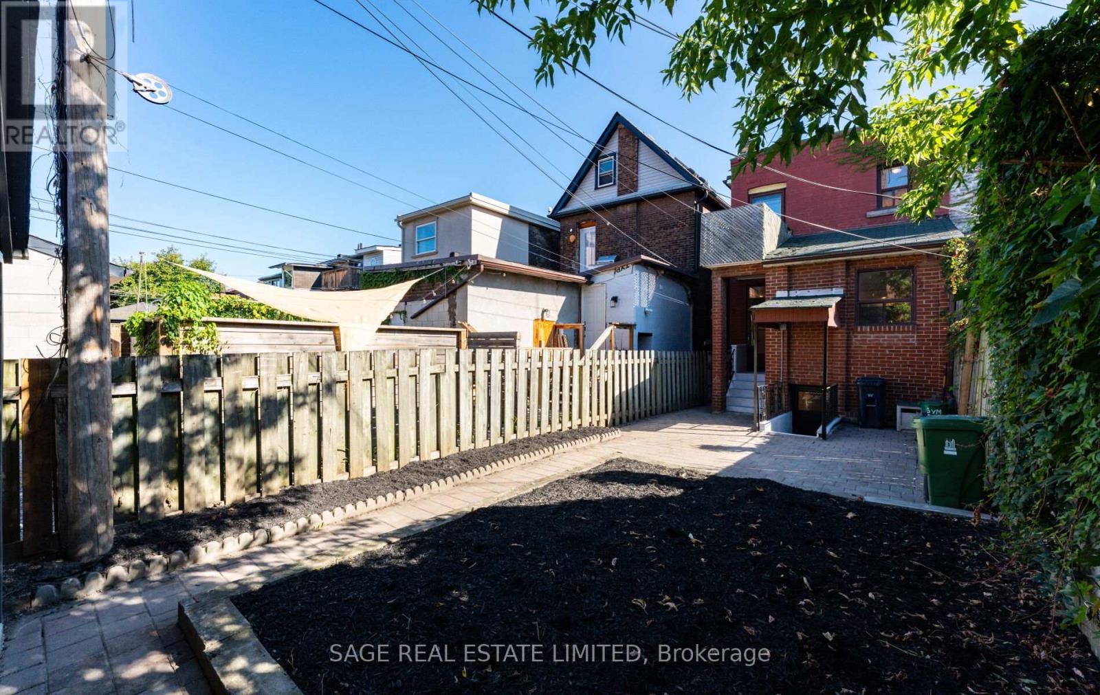 164 Symington Avenue, Toronto, Ontario  M6P 3W6 - Photo 33 - W12446126