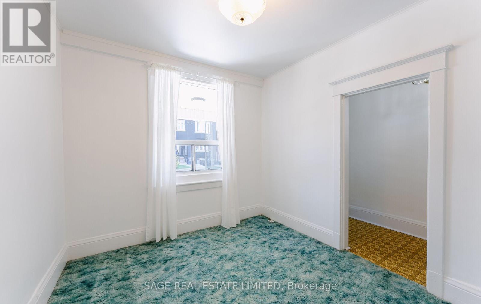 164 Symington Avenue, Toronto, Ontario  M6P 3W6 - Photo 5 - W12446126