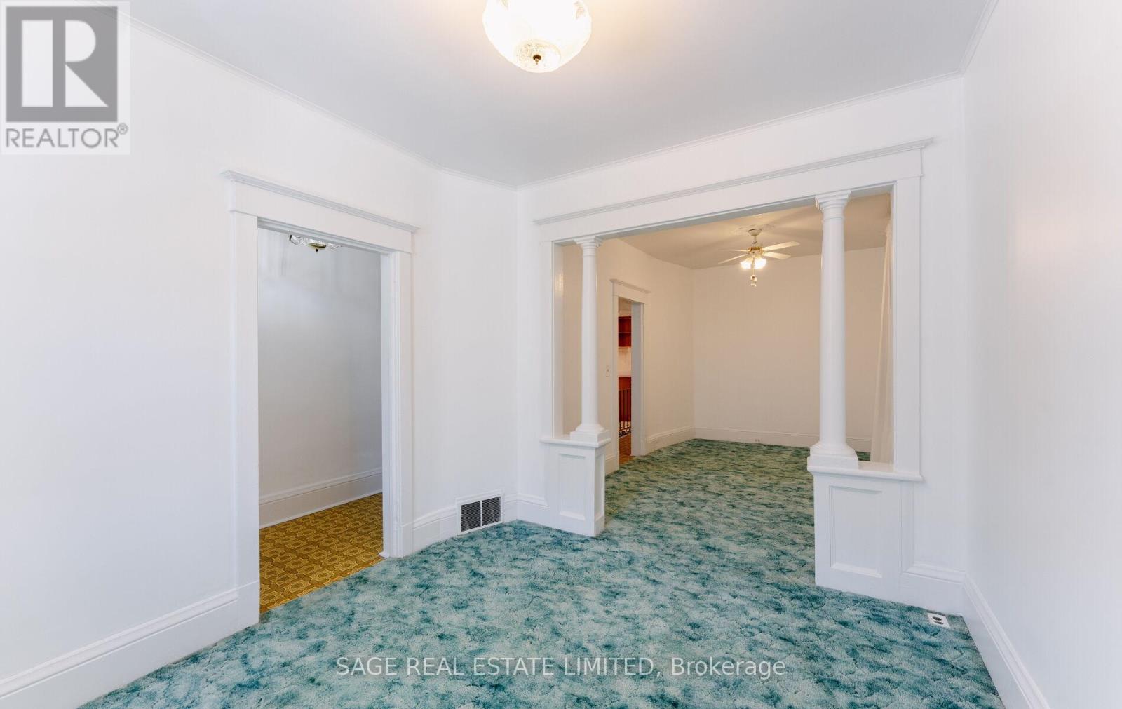 164 Symington Avenue, Toronto, Ontario  M6P 3W6 - Photo 6 - W12446126