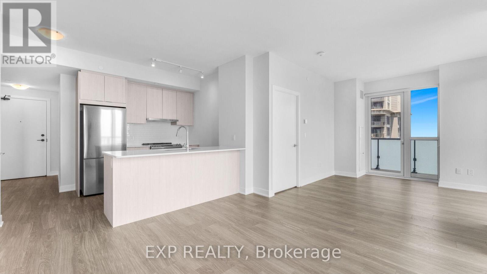 2903 - 430 Square One Drive, Mississauga, Ontario  L5B 0L6 - Photo 10 - W12446131