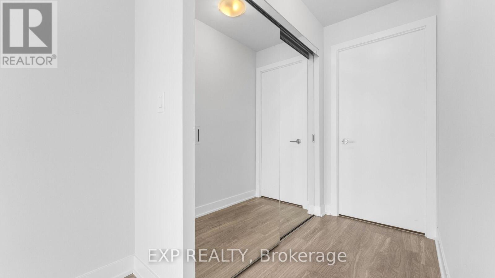 2903 - 430 Square One Drive, Mississauga, Ontario  L5B 0L6 - Photo 17 - W12446131