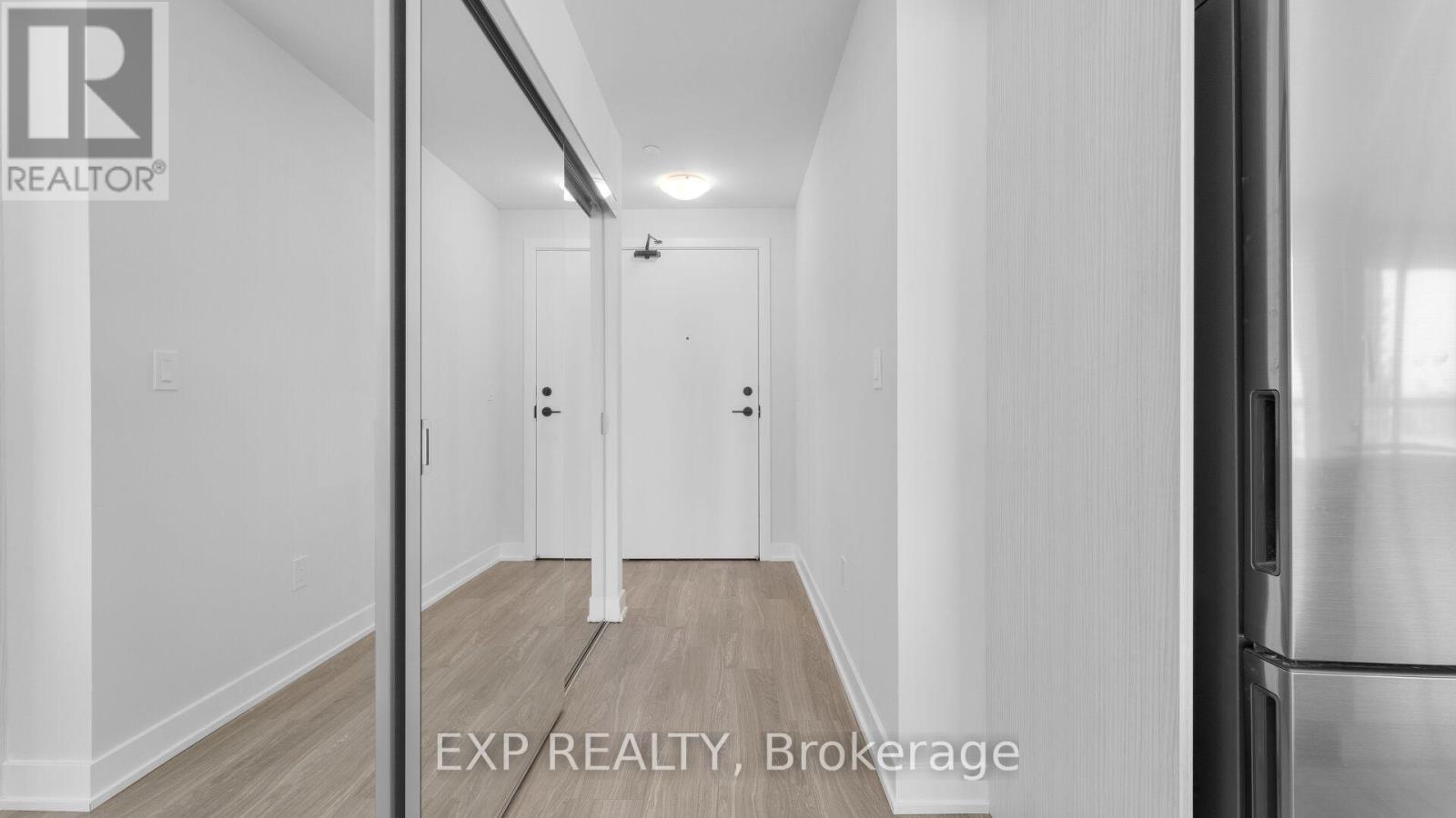 2903 - 430 Square One Drive, Mississauga, Ontario  L5B 0L6 - Photo 6 - W12446131