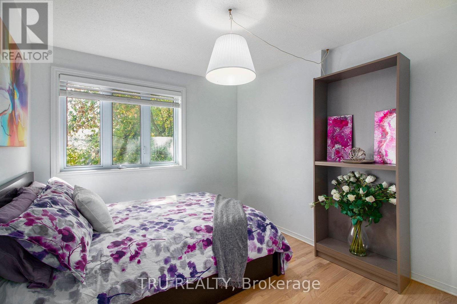 1132 Chimney Hill Way, Ottawa, Ontario  K1J 8Z6 - Photo 24 - X12446139