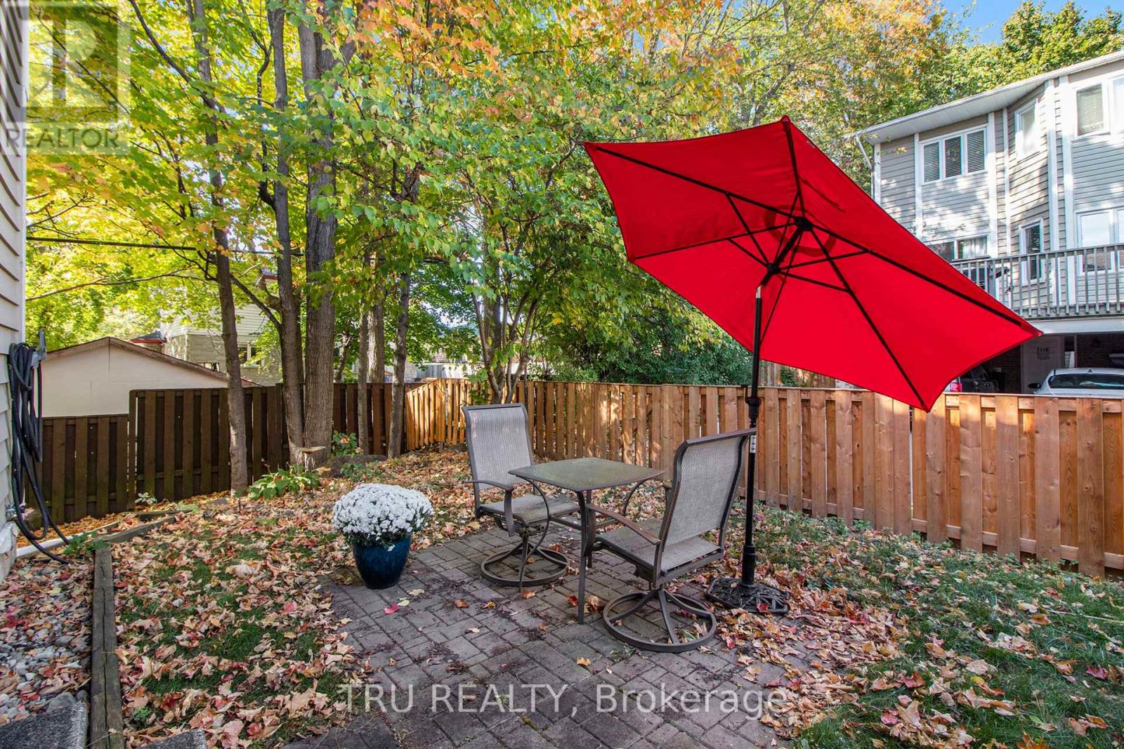 1132 Chimney Hill Way, Ottawa, Ontario  K1J 8Z6 - Photo 29 - X12446139