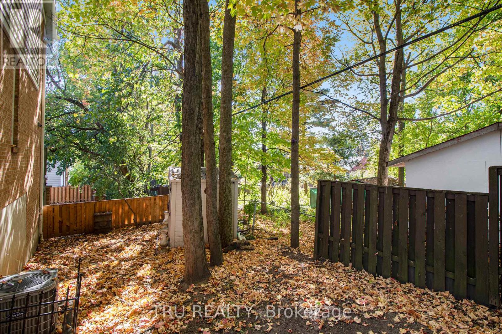 1132 Chimney Hill Way, Ottawa, Ontario  K1J 8Z6 - Photo 32 - X12446139