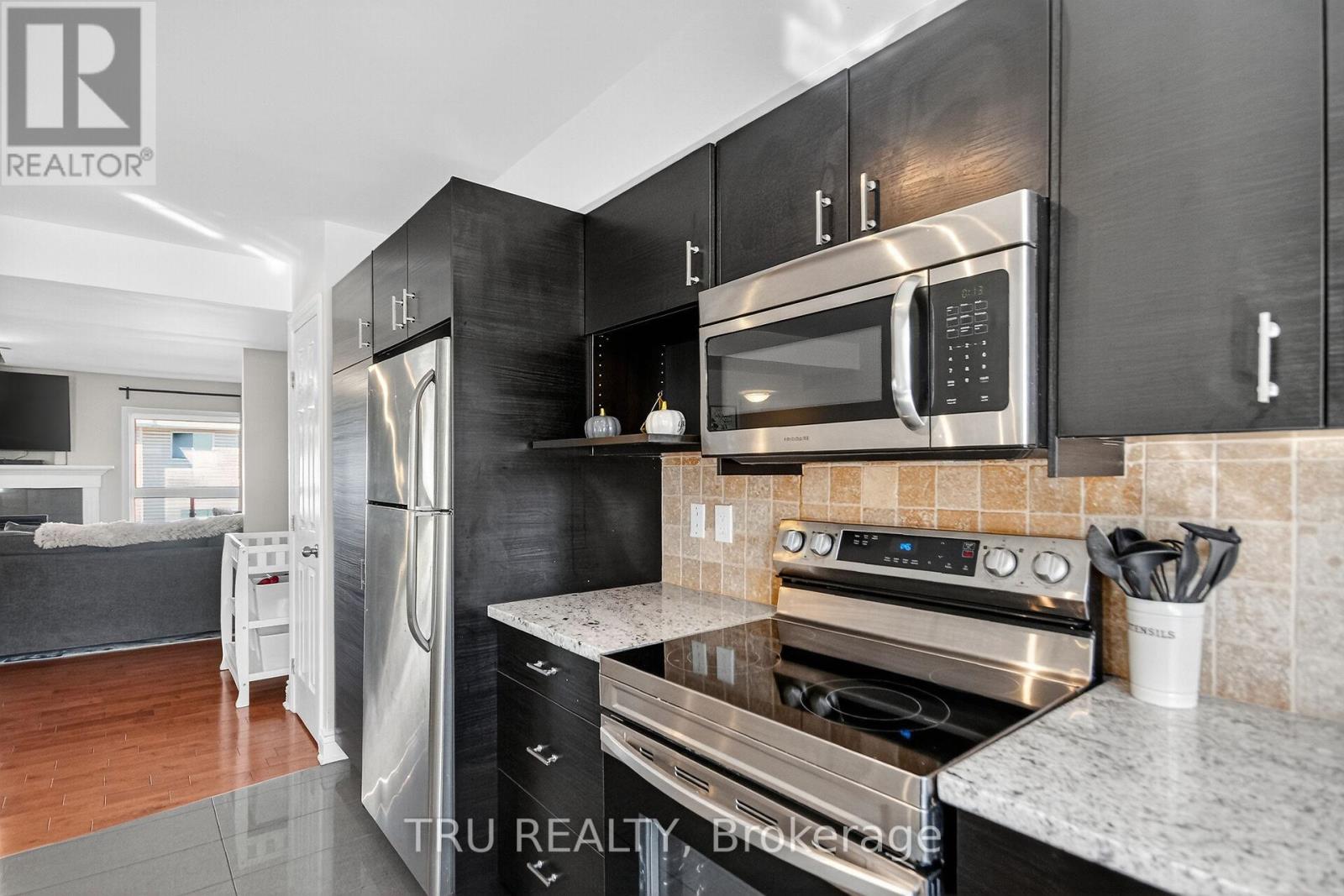 2642 Palings Private, Ottawa, Ontario  K1T 4A4 - Photo 15 - X12446155