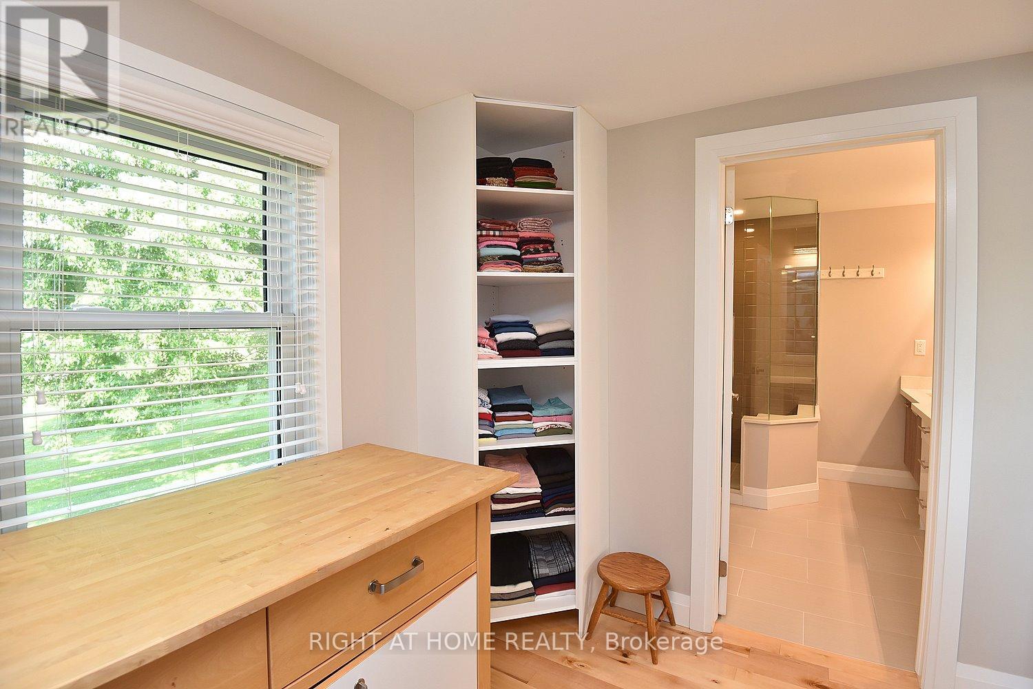 2030 Governors Road, Hamilton, Ontario  L0R 1J0 - Photo 22 - X12446122