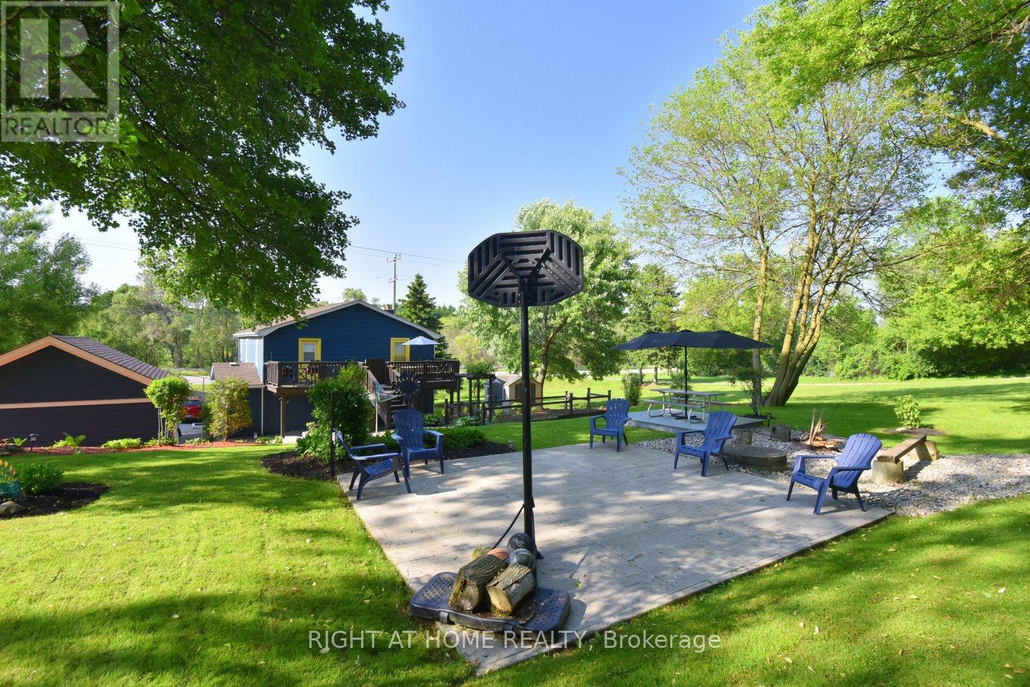 2030 Governors Road, Hamilton, Ontario  L0R 1J0 - Photo 37 - X12446122