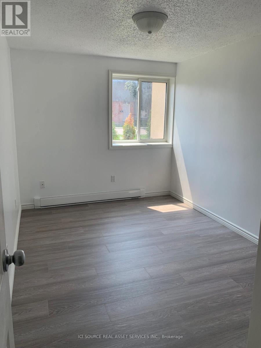 110 - 1445 Huron Street, London East, Ontario  N5V 2E6 - Photo 12 - X12446134