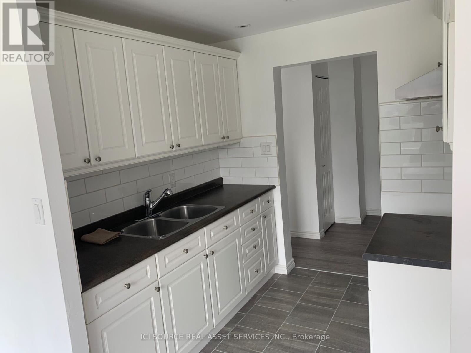 110 - 1445 Huron Street, London East, Ontario  N5V 2E6 - Photo 7 - X12446134