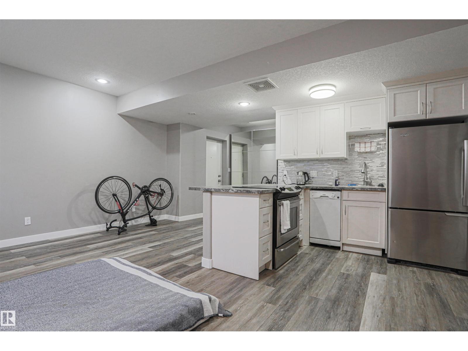8804 100 St Nw, Edmonton, Alberta  T6E 2R7 - Photo 48 - E4460971