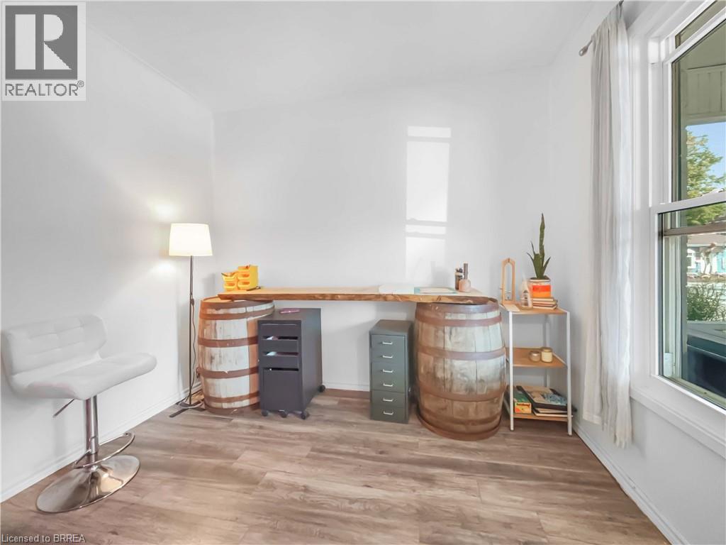 12 Bedford Street, Brantford, Ontario  N3T 3Z9 - Photo 10 - 40773002