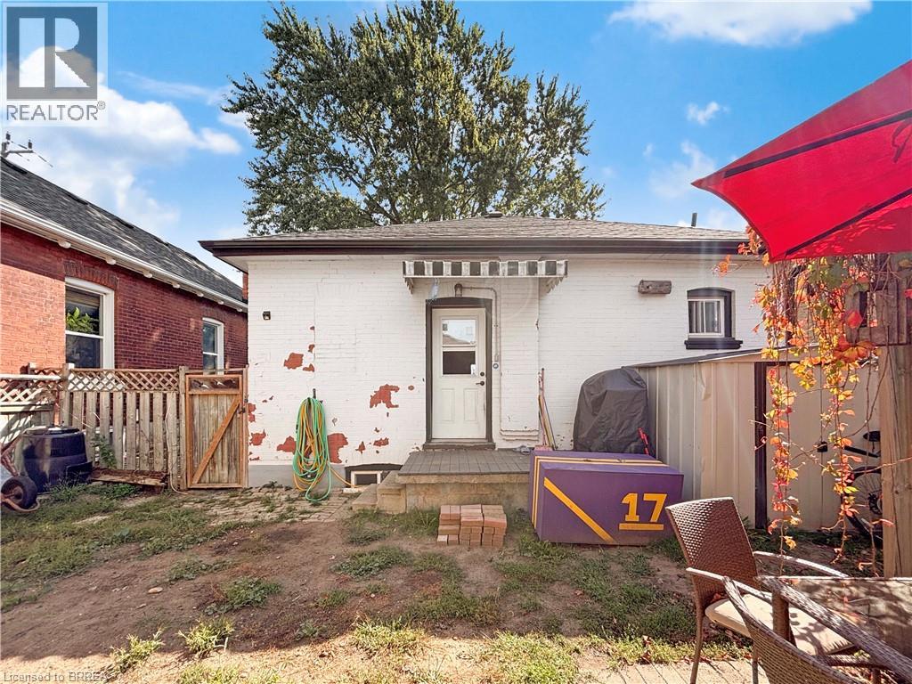 12 Bedford Street, Brantford, Ontario  N3T 3Z9 - Photo 21 - 40773002