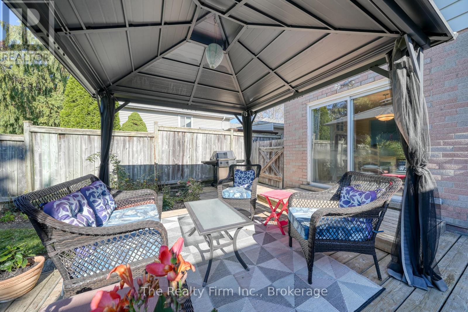 255 Cartier Drive, Woodstock, Ontario  N4S 7T9 - Photo 39 - X12446141