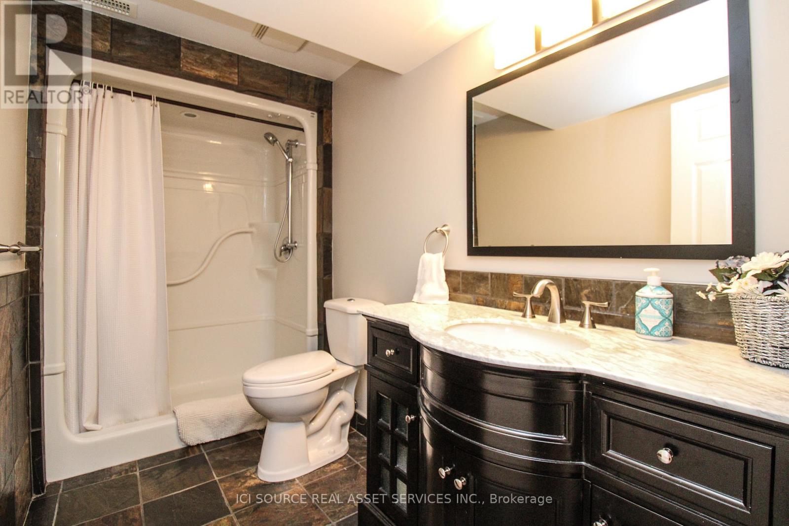 260 O'dette Road, Peterborough, Ontario  K9K 2N8 - Photo 39 - X12361912