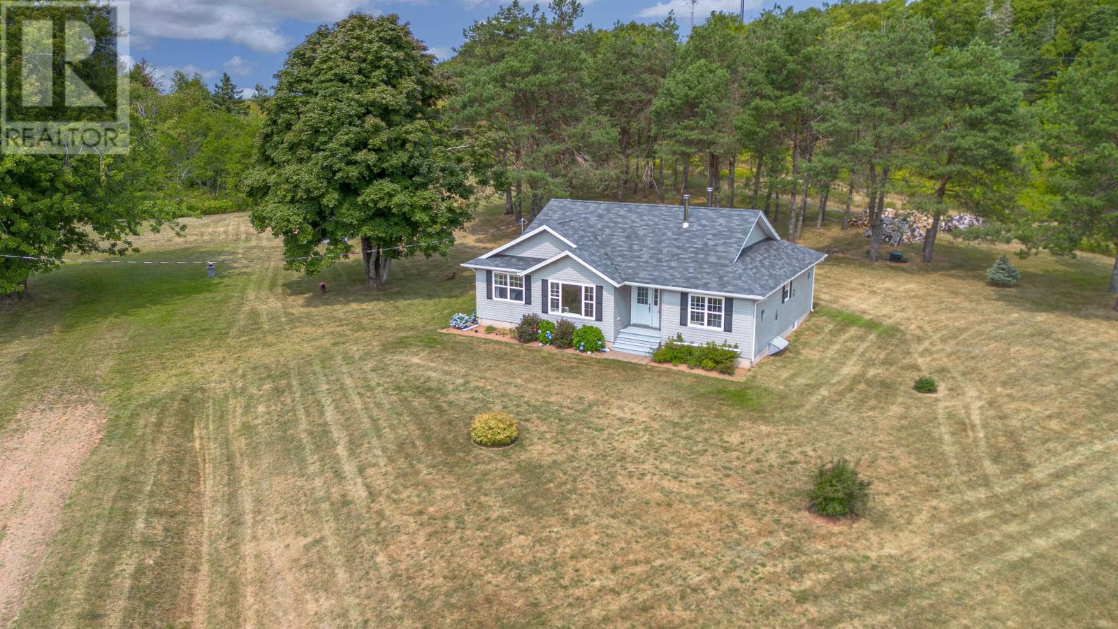 2552 Wood Islands Road, Caledonia, Prince Edward Island  C0A 1B0 - Photo 2 - 202525154