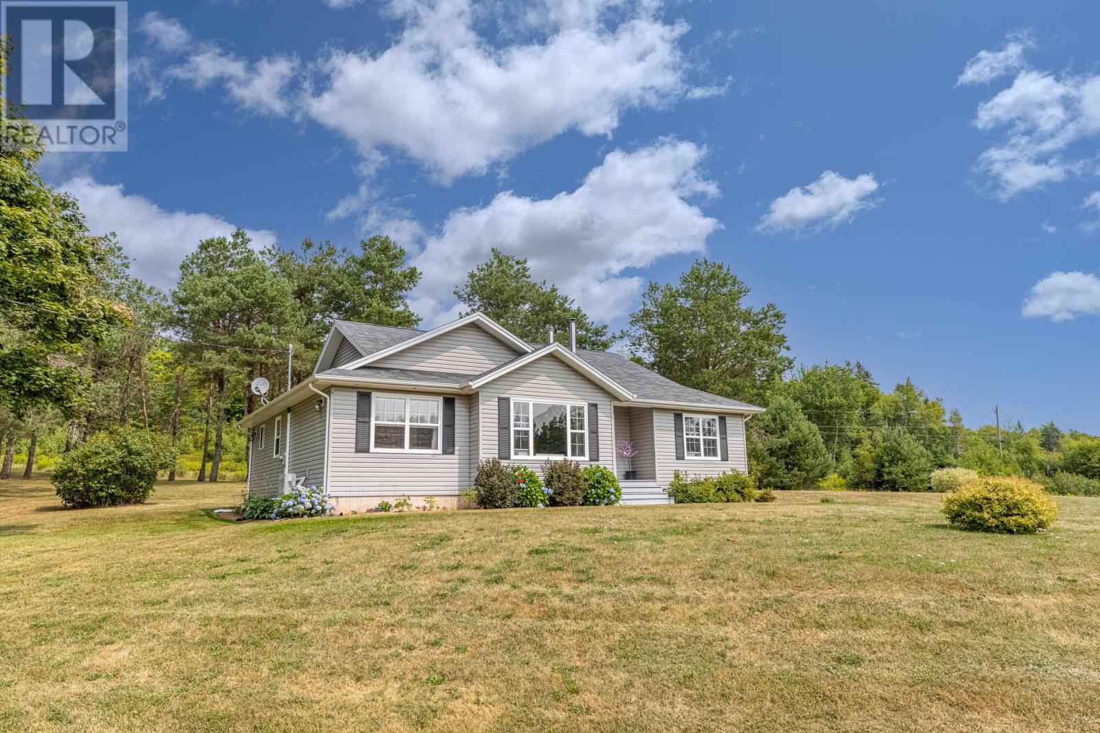 2552 Wood Islands Road, Caledonia, Prince Edward Island  C0A 1B0 - Photo 4 - 202525154
