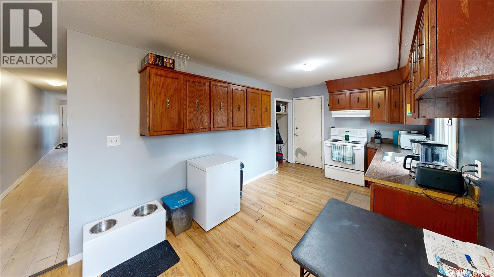 2130 Atkinson Street, Regina, Saskatchewan  S4N 3W9 - Photo 10 - SK020141