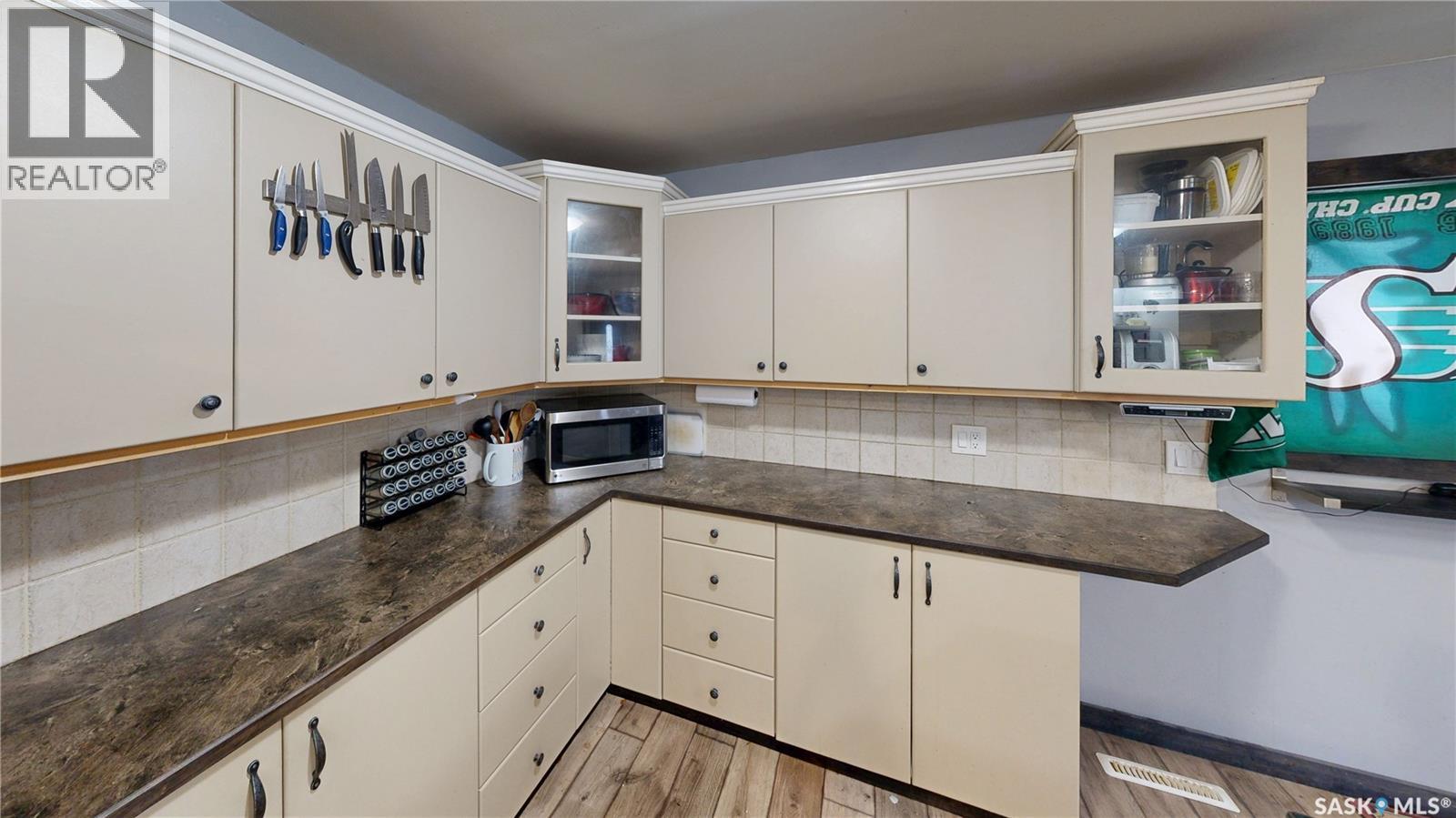 31 Jarvis Street, Qu'appelle, Saskatchewan  S0G 4A0 - Photo 9 - SK020140